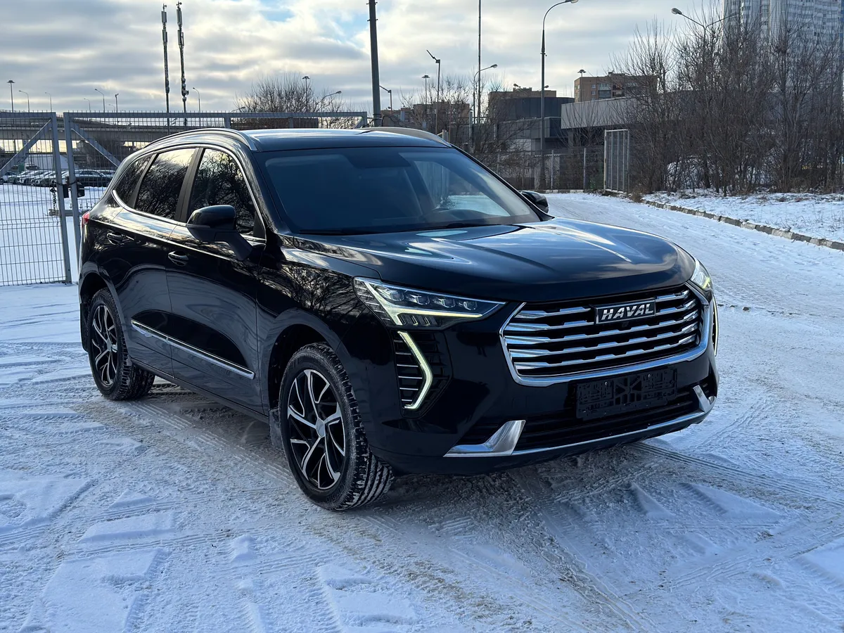 Haval Jolion 1.5 AMT 4WD (150 л.с.) , 2021 , 48735 км Haval Jolion 1.5 AMT 4WD (150 л.с.) , 2021 , 48735 км